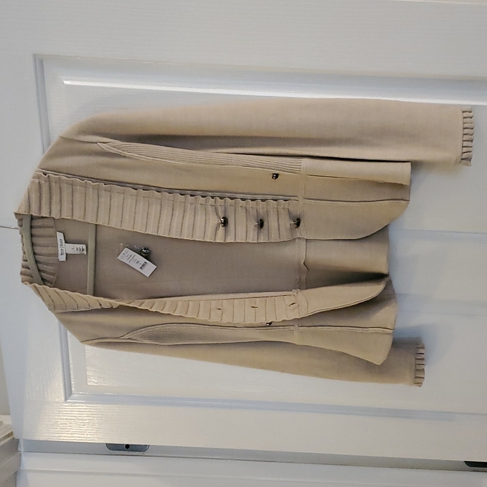 White House Black Market sweater/jacket